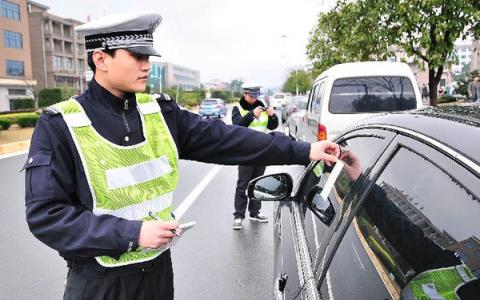 处理违章必须本人去吗